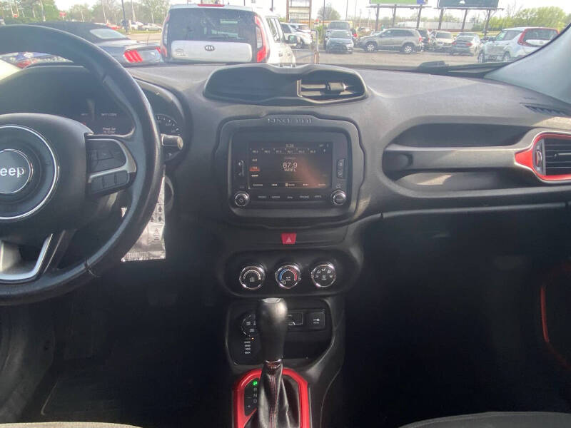 2017 Jeep Renegade Trailhawk