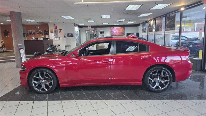 2015 Dodge Charger SXT