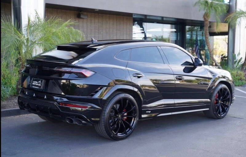 2024 Lamborghini Urus S