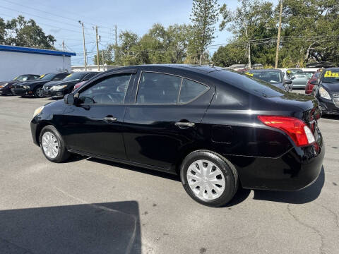 2014 Nissan Versa 1.6 S