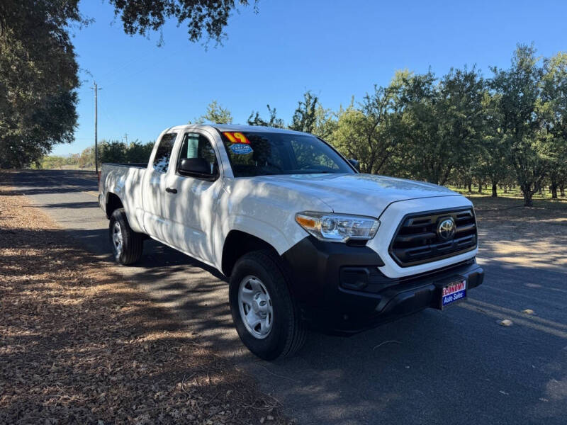 2019 Toyota Tacoma SR