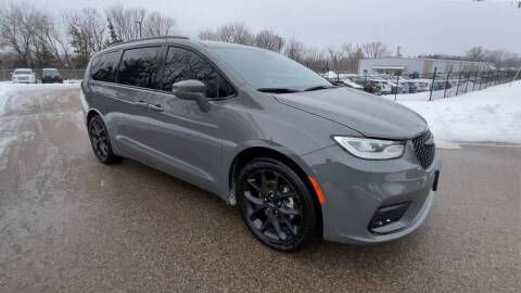 2021 Chrysler Pacifica Touring