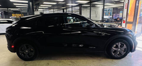 2023 Ford Mustang Mach-E Select