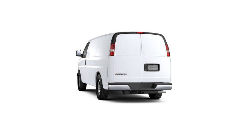 2025 Chevrolet Express 2500