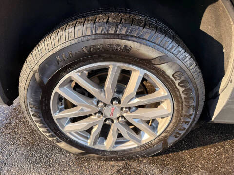 2018 GMC Acadia SLE-2