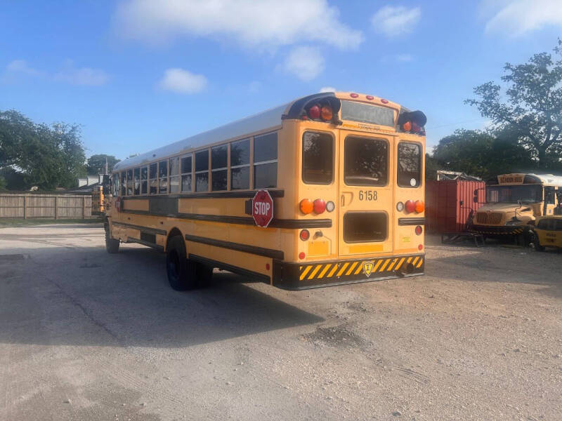 2010 International AmTran