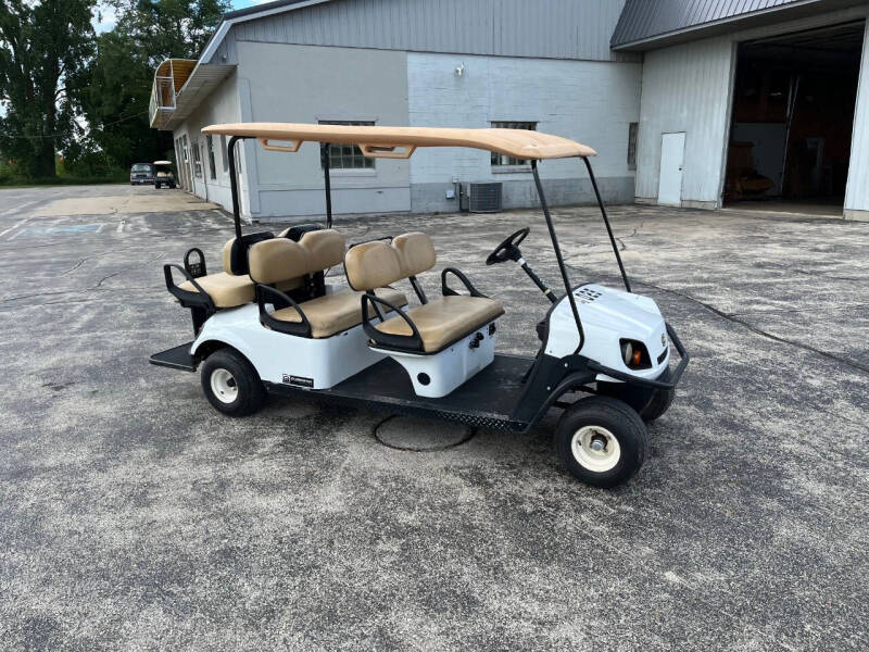 2015 Cushman Shuttle 6