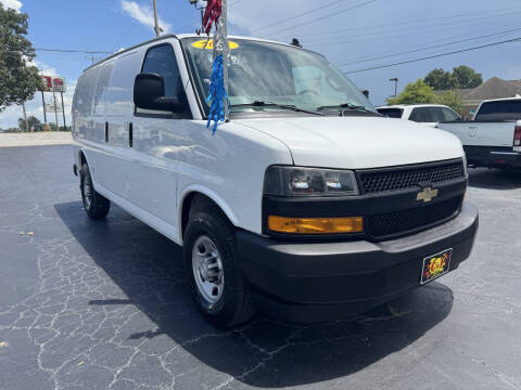 2021 Chevrolet Express 2500