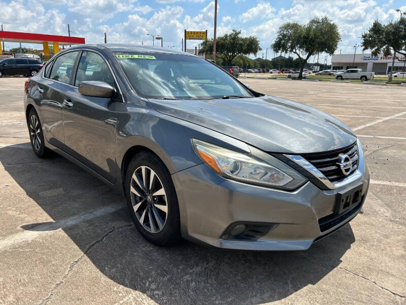 2017 Nissan Altima S photo 3