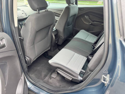 2019 Ford Escape S