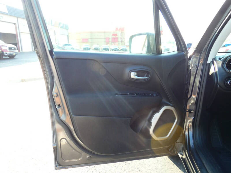 2017 Jeep Renegade Altitude