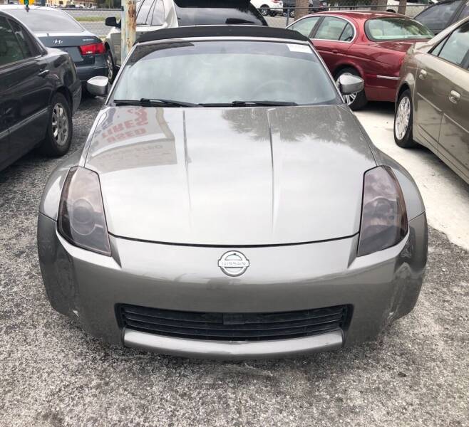 2004 Nissan 350Z for sale at Louie's Auto Sales in Leesburg FL