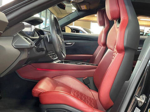 2024 Audi e-tron GT quattro Premium Plus