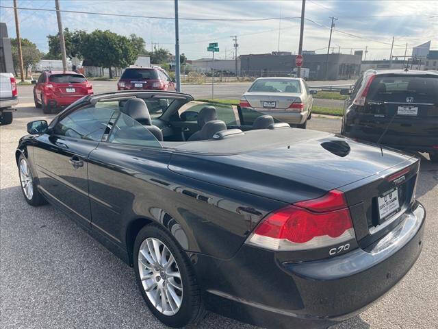 Used 2008 Volvo C70 T5 with VIN YV1MC67218J052465 for sale in Wichita, KS