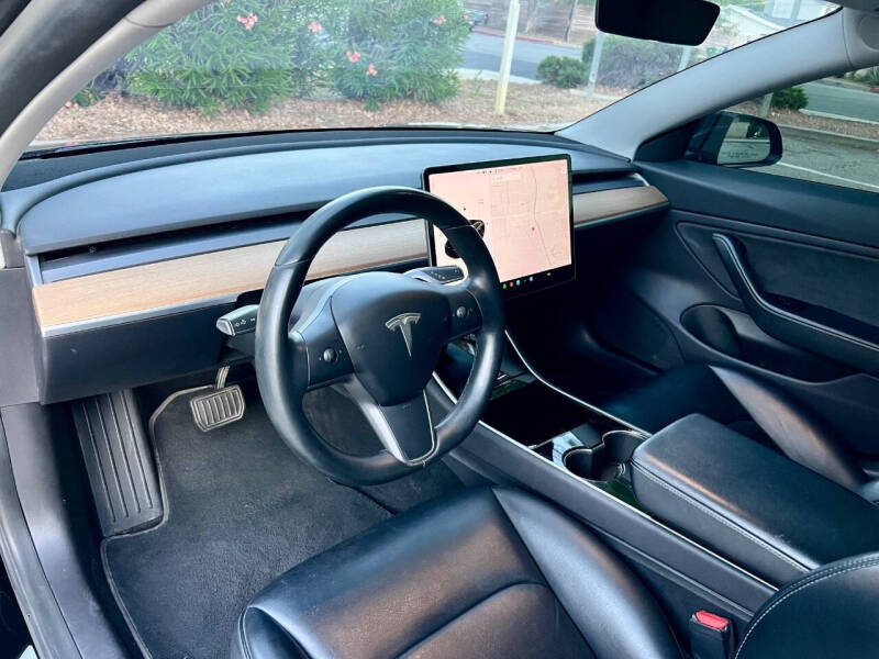 2019 Tesla Model 3 Long Range