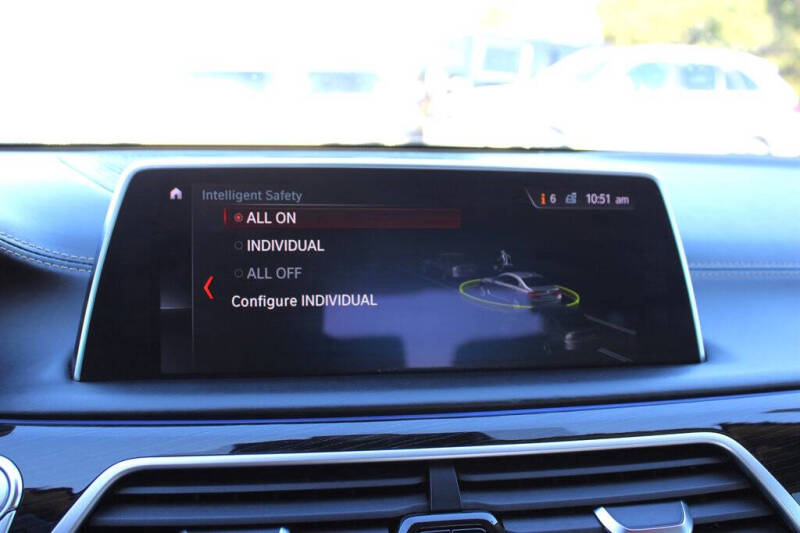 2018 BMW 7 Series 740i