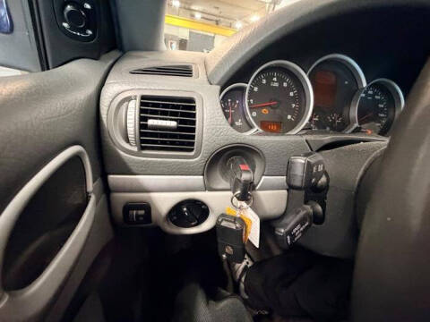 2005 Porsche Cayenne S