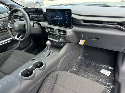 2025 Ford Mustang EcoBoost