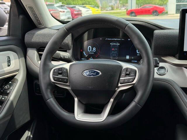 2025 Ford Explorer Active