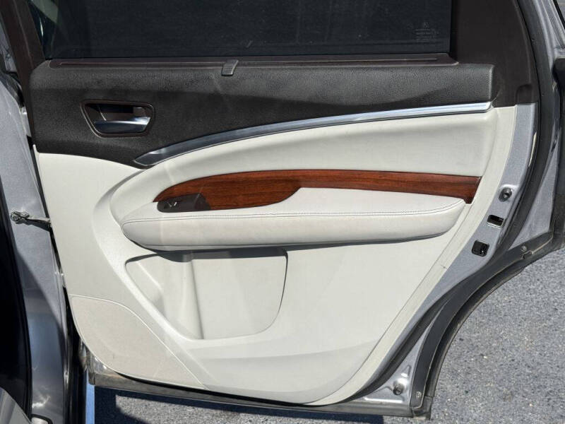 2017 Acura MDX w/Advance