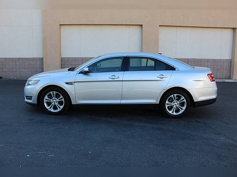 2013 Ford Taurus SEL
