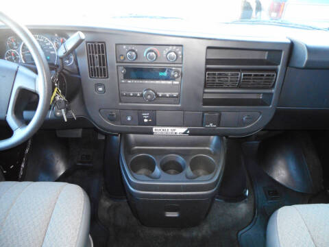 2017 Chevrolet Express LT 3500