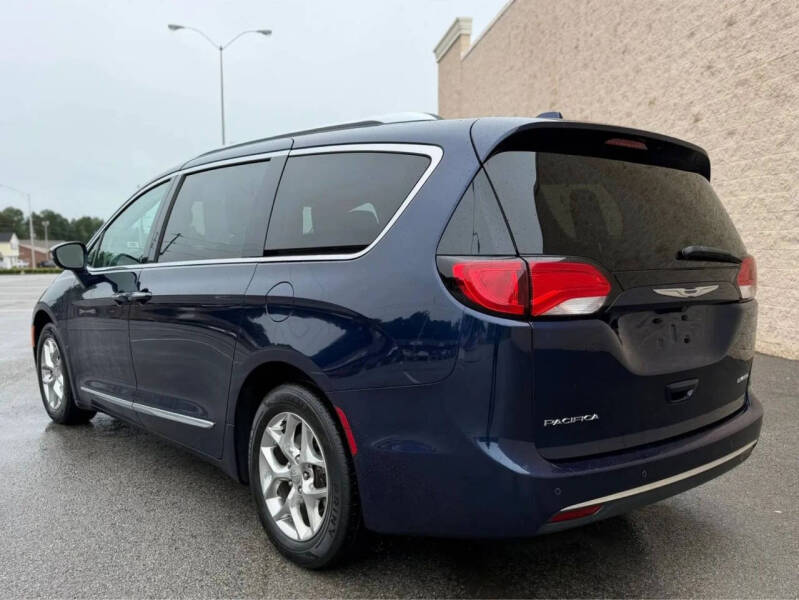 2017 Chrysler Pacifica Limited