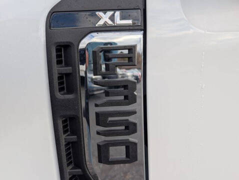 2026 Ford F-350 Super Duty XL