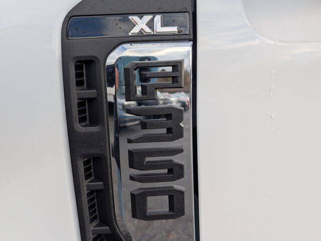 2026 Ford F-350 Super Duty XL