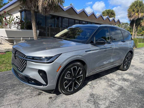 2024 Lincoln Nautilus Reserve