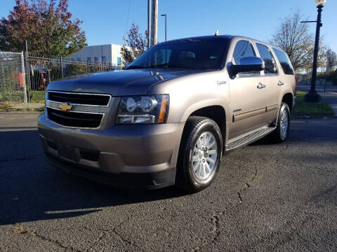 2012 Chevrolet Tahoe Hybrid for sale at A&R Automotive in Bridgeport CT