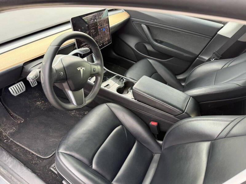 2020 Tesla Model 3 Performance