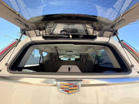 2019 Cadillac Escalade ESV Luxury