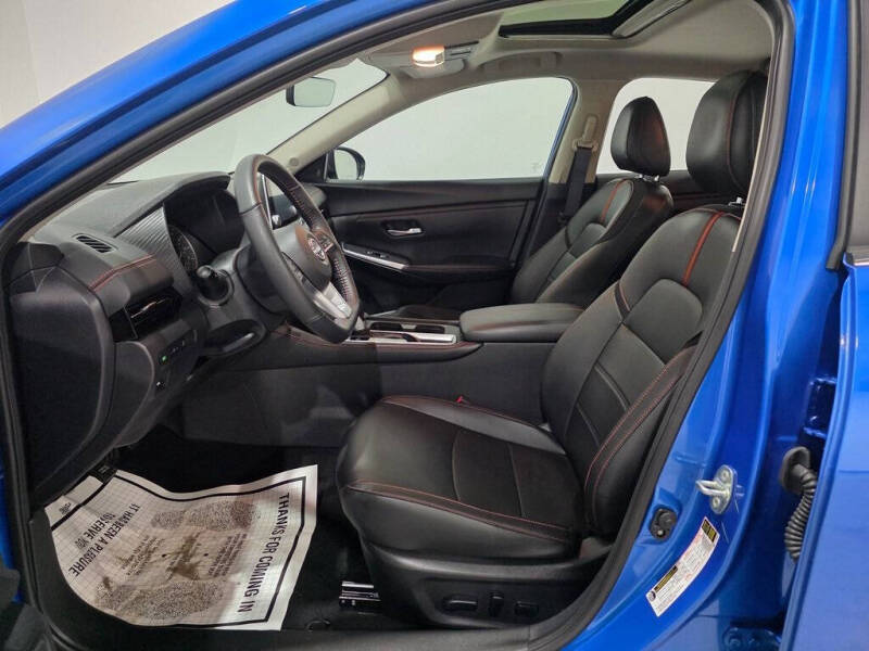 2025 Nissan Sentra SR