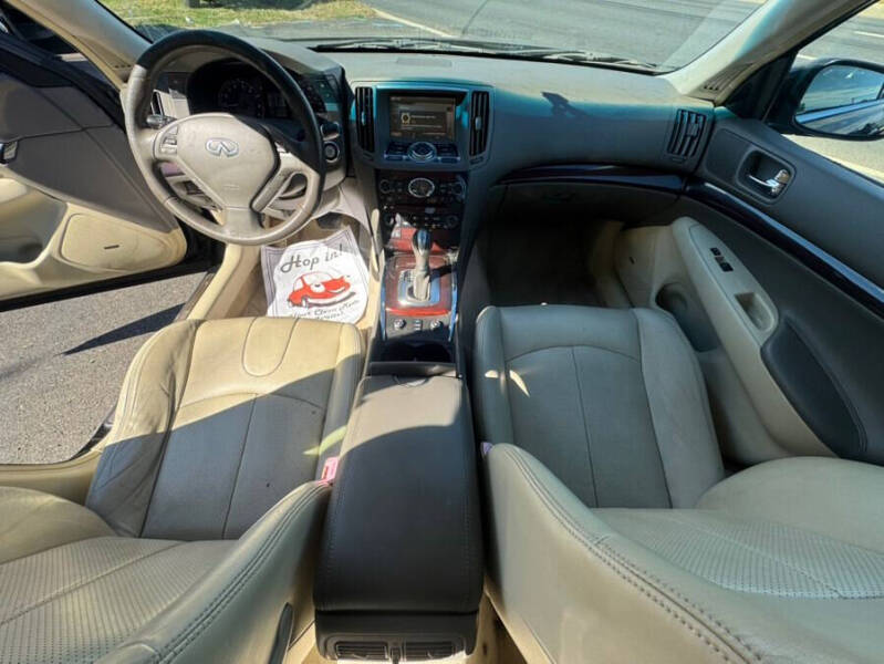 2010 Infiniti G37 Sedan x Anniversary Edition