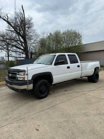 2006 Chevrolet Silverado 3500 for sale at Executive Motors in Hopewell VA