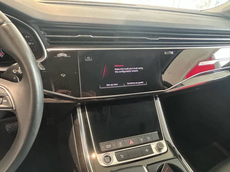 2022 Audi Q7 quattro Premium Plus 55 TFSI