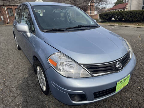 2011 Nissan Versa 1.8 S