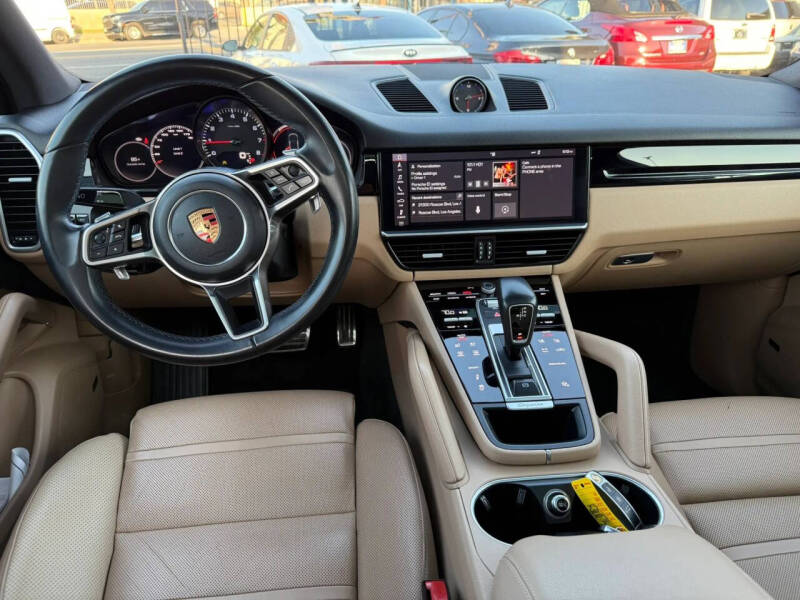 2019 Porsche Cayenne S