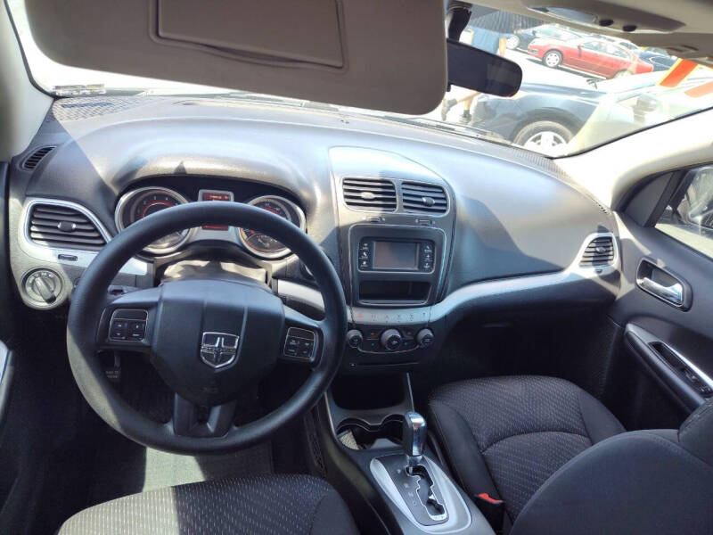 2017 Dodge Journey SE