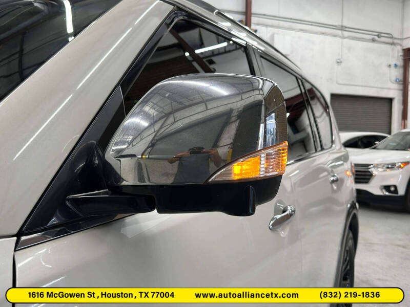 2017 Nissan Armada Platinum