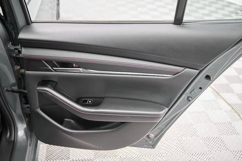 2025 Mazda Mazda3 Sedan 2.5 S Carbon Edition