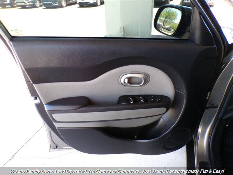 2017 Kia Soul +