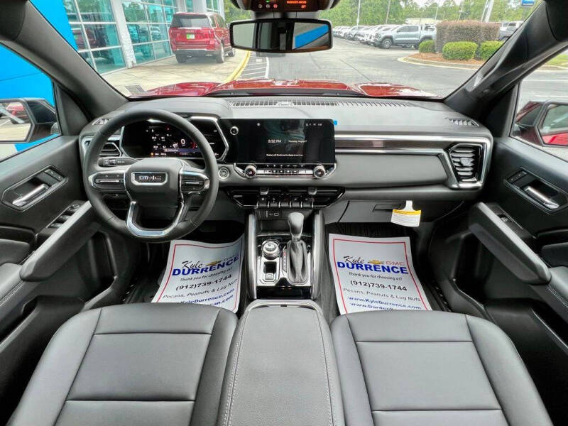 2025 GMC Canyon Elevation