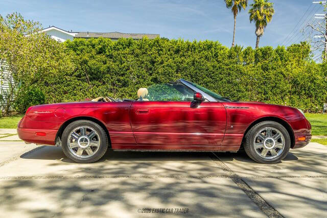 2004 Ford Thunderbird Deluxe