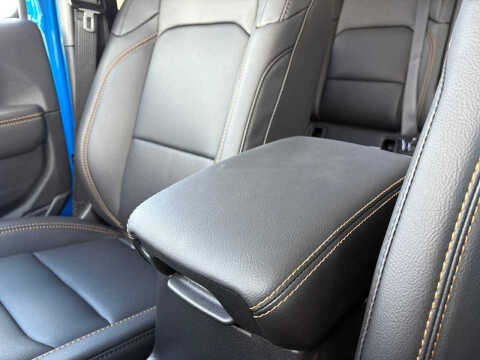 2025 Jeep Gladiator High Tide