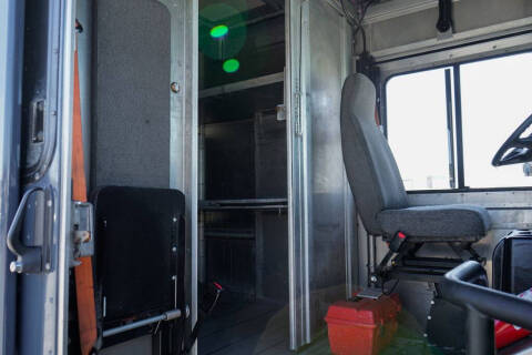 2020 Freightliner MT45 Chassis