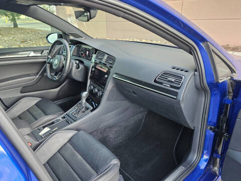 2019 Volkswagen Golf R 4Motion