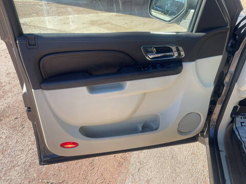 2013 Cadillac Escalade ESV Platinum Edition