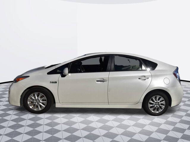 2015 Toyota Prius Plug-in Hybrid Advanced
